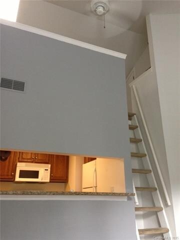 244 S Cedar St unit 8, Charlotte, NC 28202 - photo 3