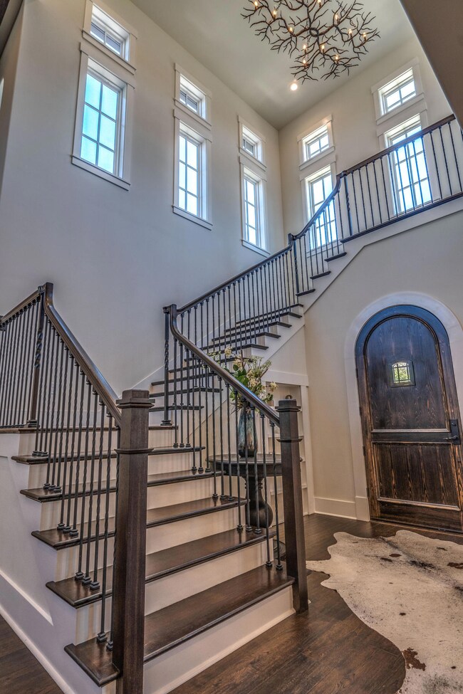 Foyer to Front Stairwell
