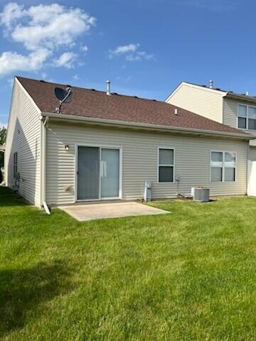 7523 E 111th Ln, Winfield, IN 46307 - photo 2