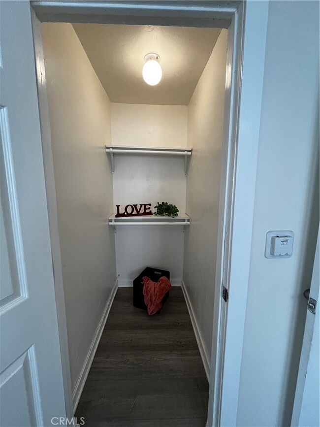 4518 Normandie Ave, Los Angeles, CA 90037 - photo 7