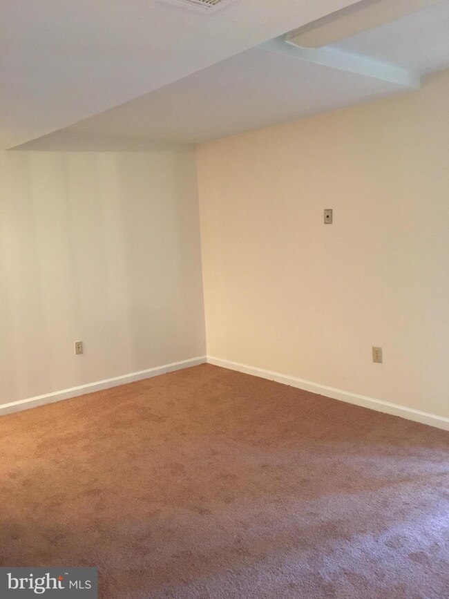 1066 E Thornhill Place, Frederick, MD 21703 - photo 5