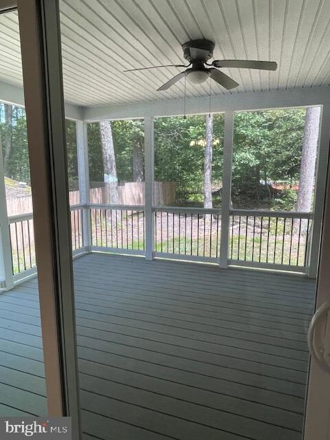 58 Wildwood Rd, Colonial Beach, VA 22443 - photo 2