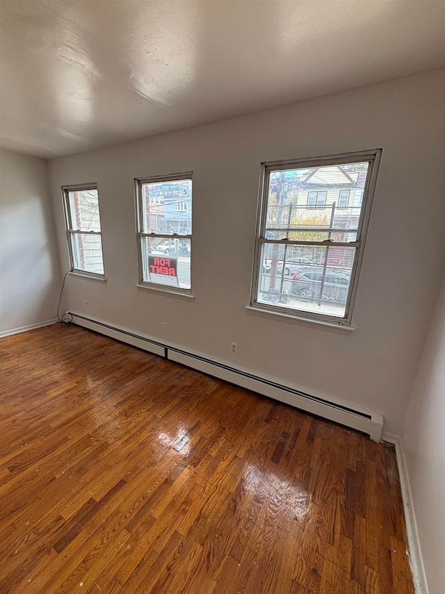 19 Skillman Ave unit 2, Jersey City, NJ 07306 - photo 4