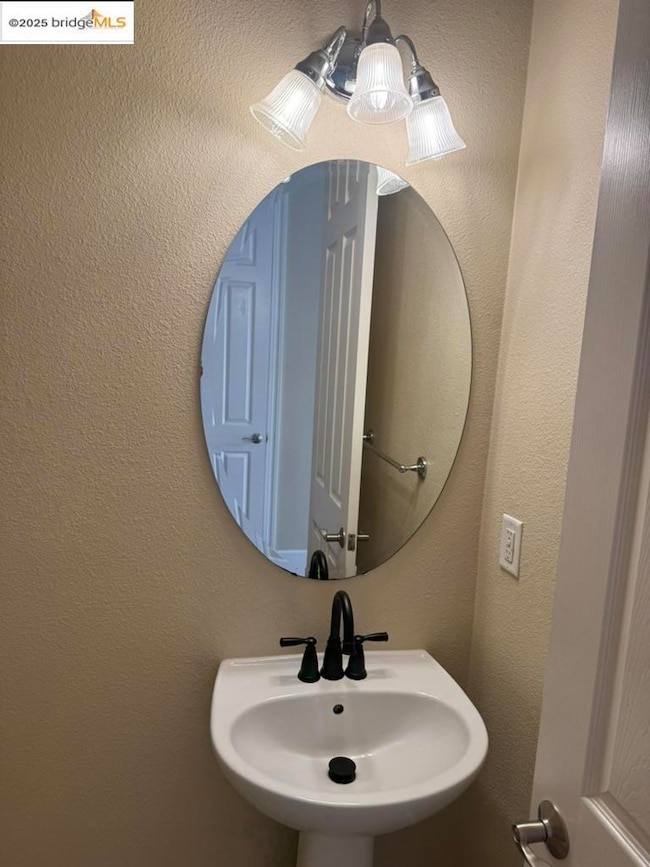 Bathroom with a sink