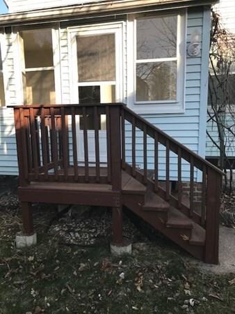 14 Wintworth St unit Rear, Chicopee, MA 01013 - photo 2