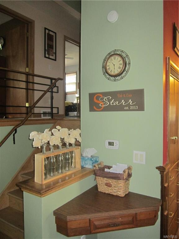 282 Stenzil St, North Tonawanda, NY 14120 - photo 6