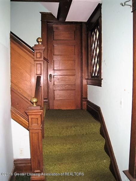 209 N 8th St, Lansing, MI 48912 - photo 6