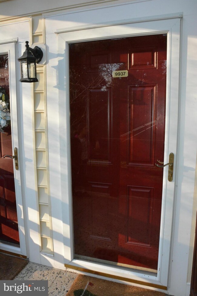 9937 Oakton Terrace Rd unit 9937, Oakton, VA 22124 - photo 3