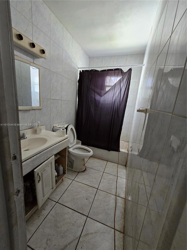 1817 NW 90th St, Miami, FL 33147 - photo 5