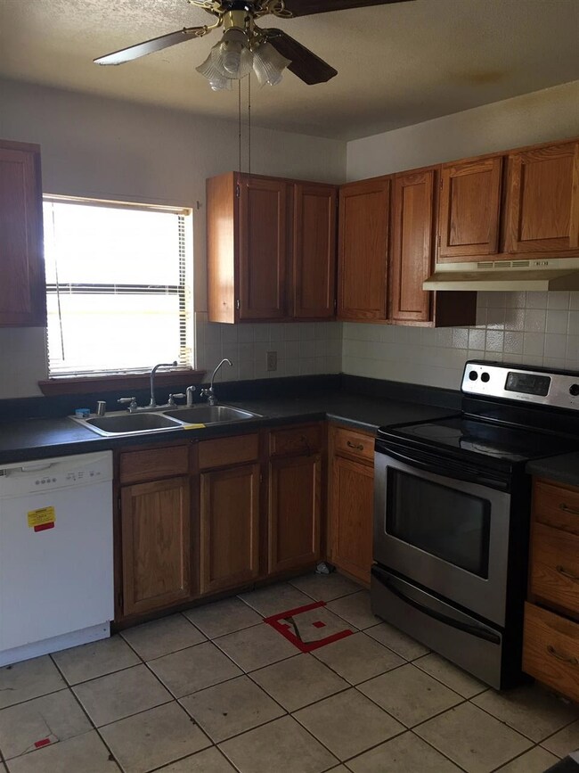 1909 Snow Dr, Alamogordo, NM 88310 - photo 3