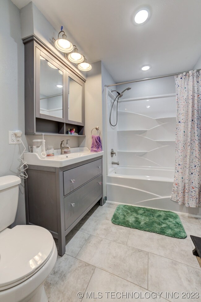 13764 W 111th St S, Sapulpa, OK 74066 - photo 3