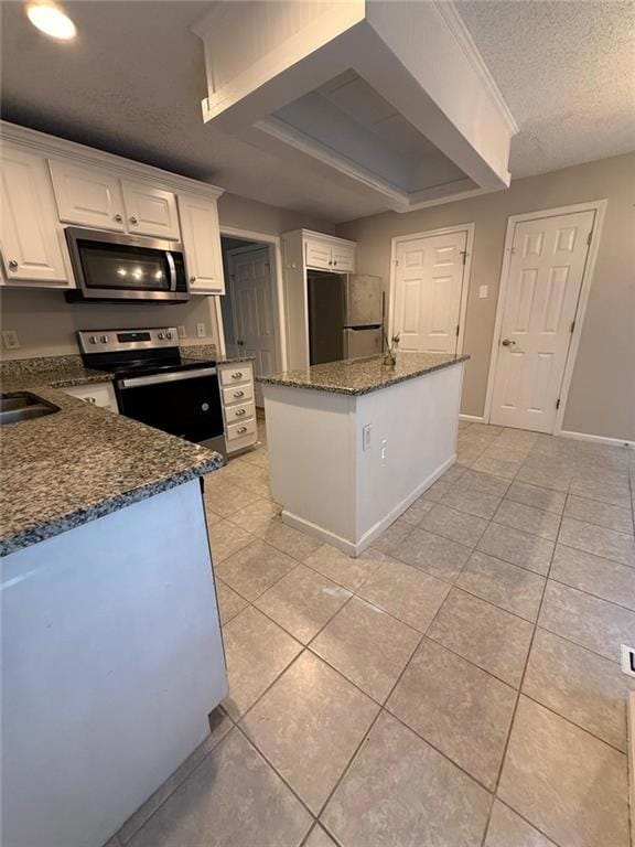 5697 Frontier Walk Ln, Buford, GA 30518 - photo 5