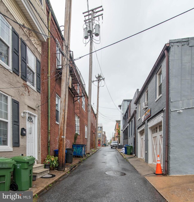 506 S Duncan St, Baltimore, MD 21231 - photo 3