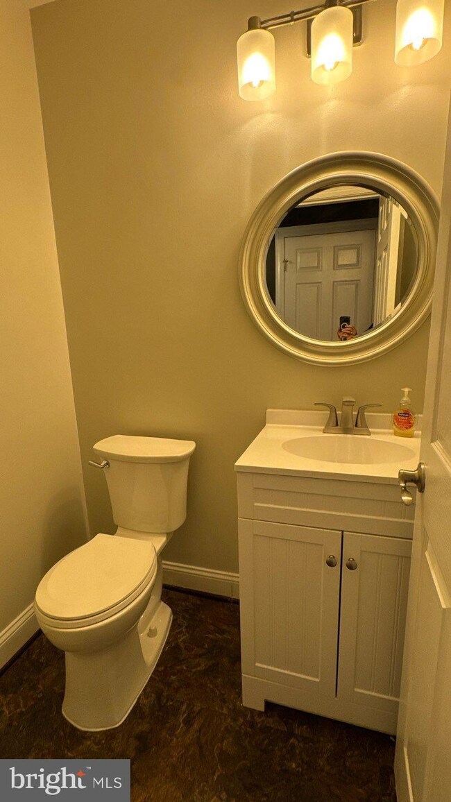 5910 Fox Glen Ct, Elkridge, MD 21075 - photo 7