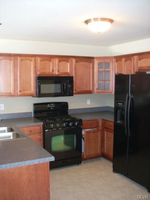 6941 Hunt Dr, Macungie, PA 18062 - photo 2