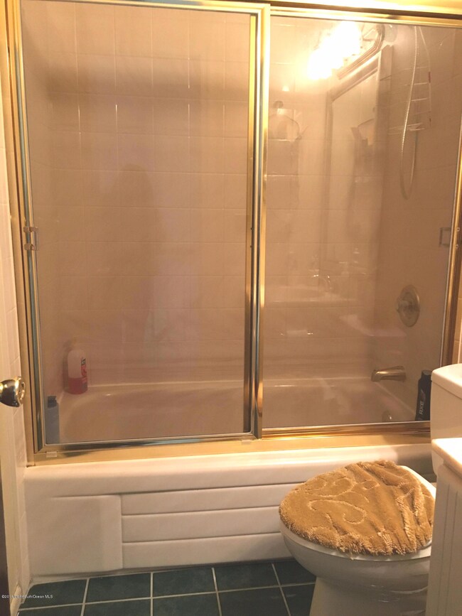 62 Corona Ct, Old Bridge, NJ 08857 - photo 5