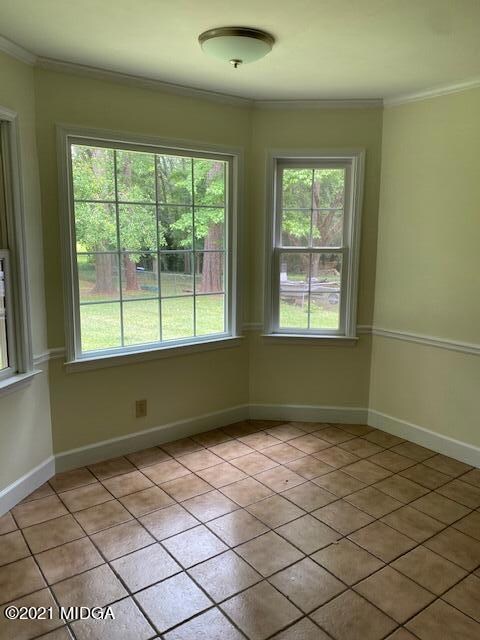 1-Photos- 1136 Craddock Way- breakfast r
