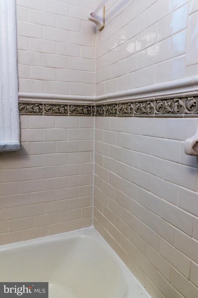 3040 R St NW unit 2, Washington, DC 20007 - photo 7