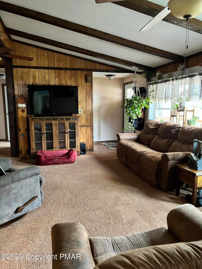 14 Cottonwood Dr, Hawley, PA 18428 - photo 5