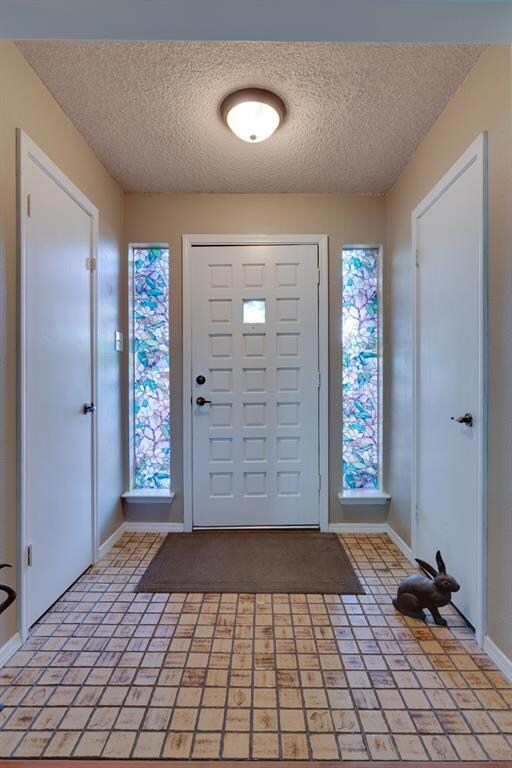 324 Stratford Dr, Hurst, TX 76054 - photo 6