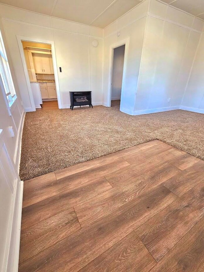 316 E Main St, Klamath Falls, OR 97601 - photo 7