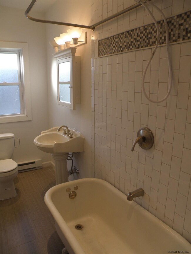 12 Emmett St, Albany, NY 12204 - photo 3