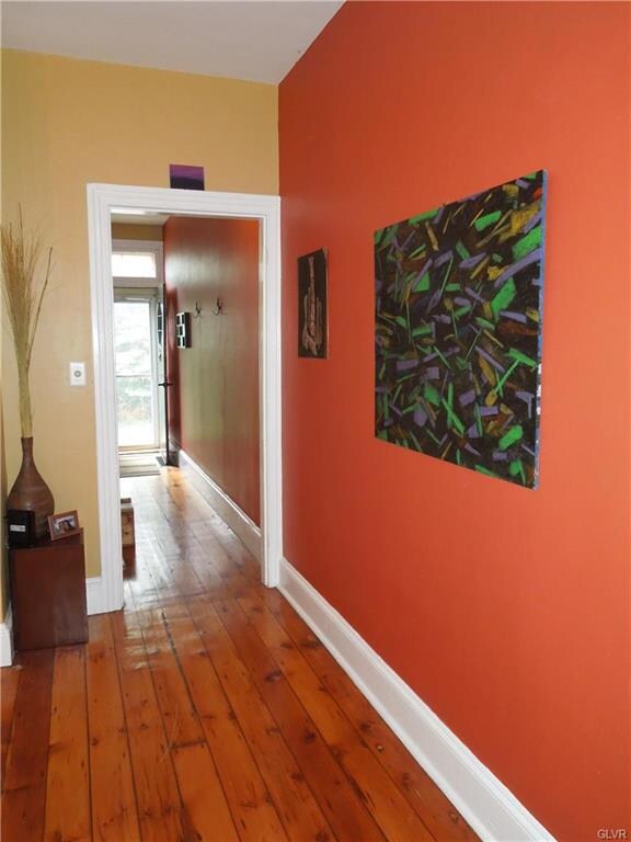 825 Knox Ave, Easton, PA 18042 - photo 4