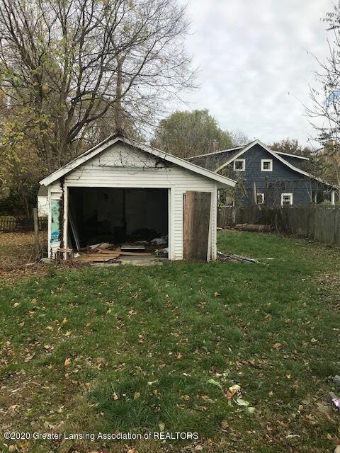 yardgarage