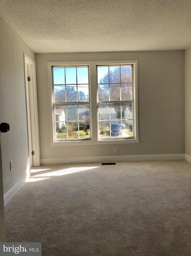 6724 Seat Pleasant Dr, Capitol Heights, MD 20743 - photo 6