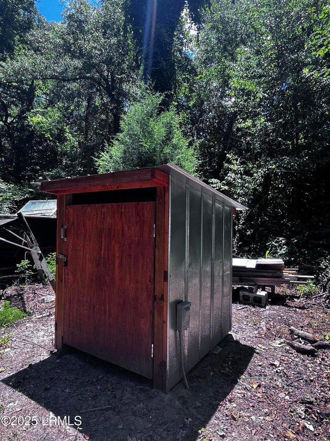 193 Paige Point Rd, Seabrook, SC 29940 - photo 4