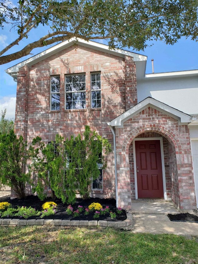 2527 Halstead Dr, Spring, TX 77386 - photo 2