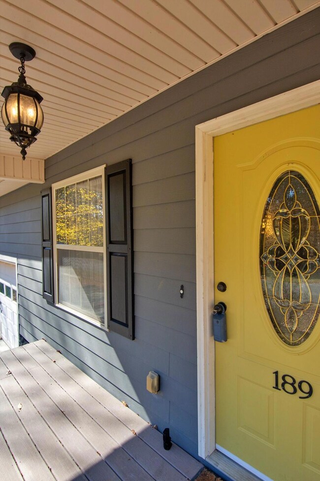 189 Mt Airy Rd-6