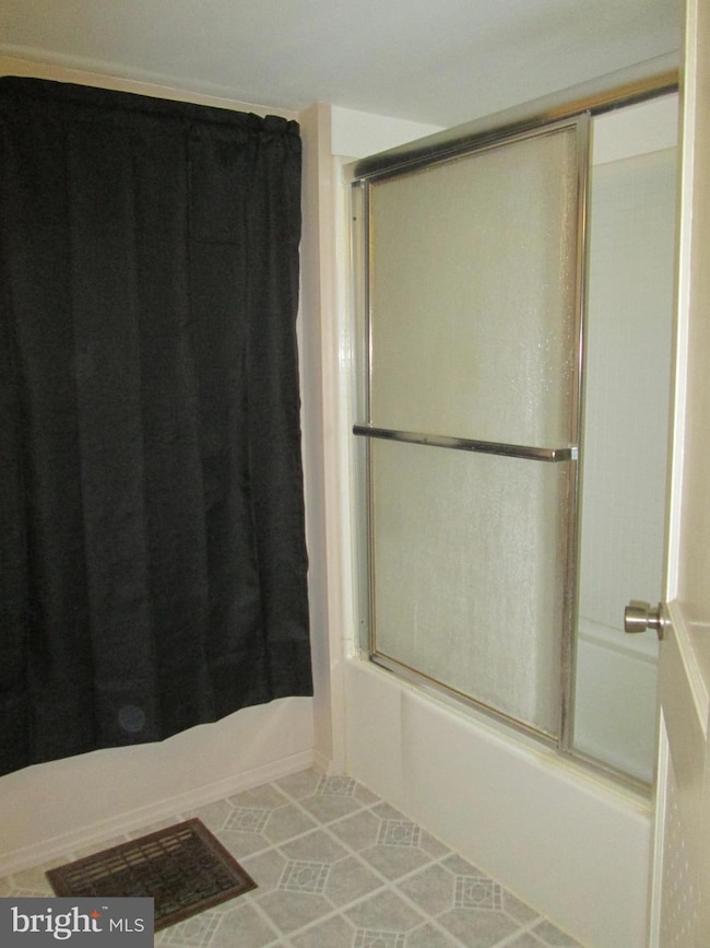 1422 Walnut Bottom Rd, Carlisle, PA 17015 - photo 7