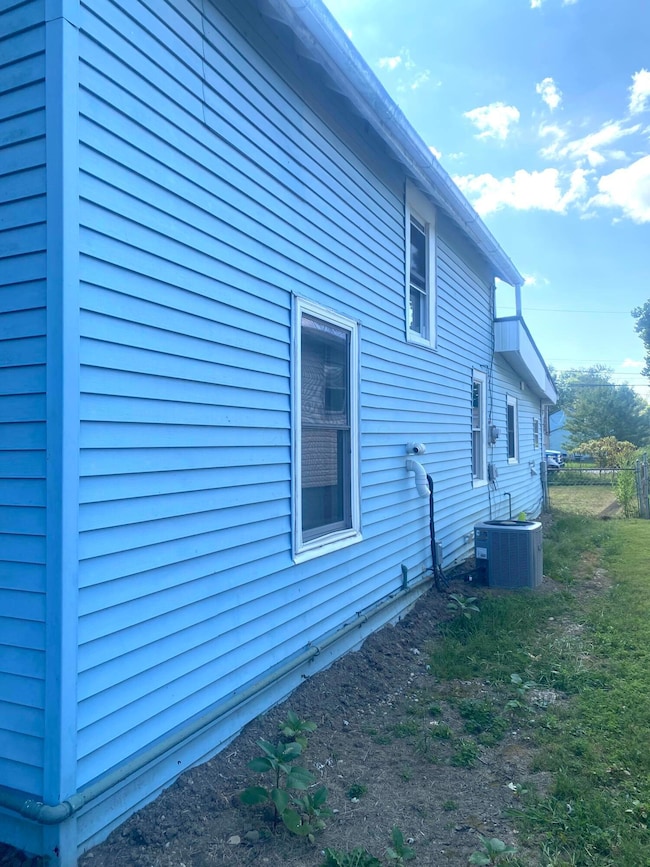 1106 E Walnut St, Lancaster, OH 43130 - photo 3