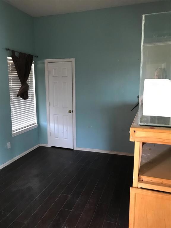 3400 Austin St, Gainesville, TX 76240 - photo 6