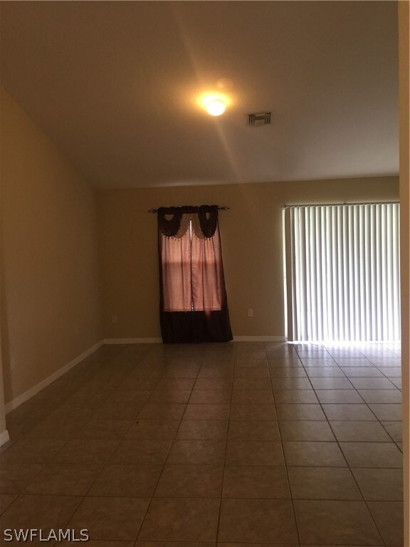 1240 Hillcrest St E, Lehigh Acres, FL 33974 - photo 7