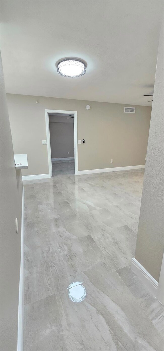 6768 Heritage Grande unit 204, Boynton Beach, FL 33437 - photo 7