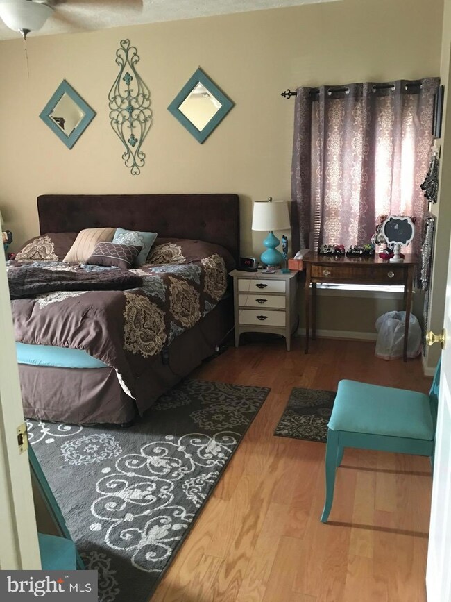 1444 Pangbourne Way, Hanover, MD 21076 - photo 3