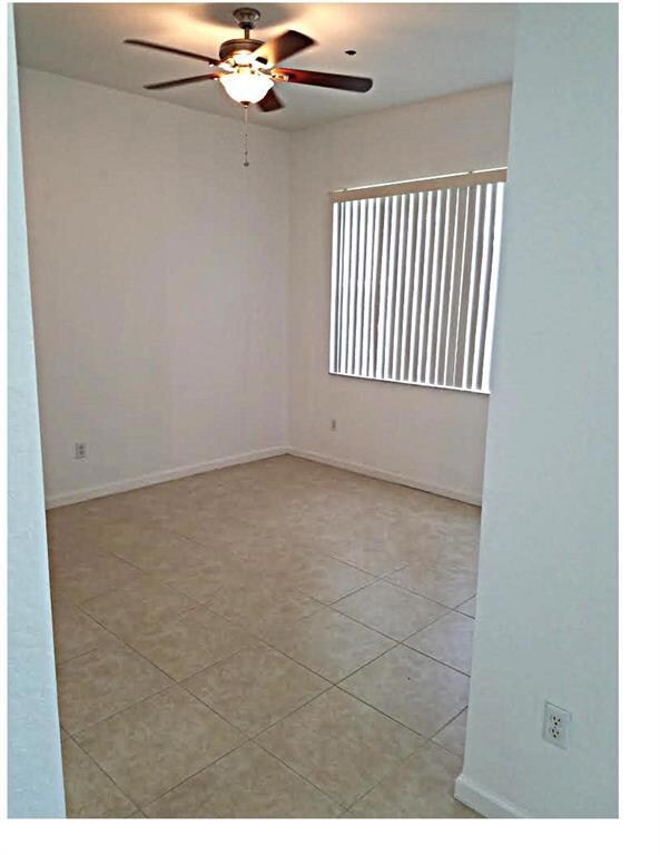 203 SW Walking Path, Stuart, FL 34997 - photo 4