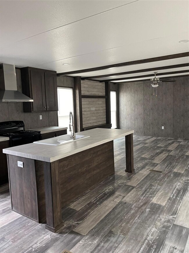 6521 W Highway 199, Springtown, TX 76082 - photo 3