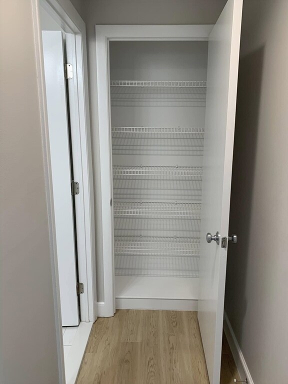 7 Stonehill Dr unit 4d, Stoneham, MA 02180 - photo 6