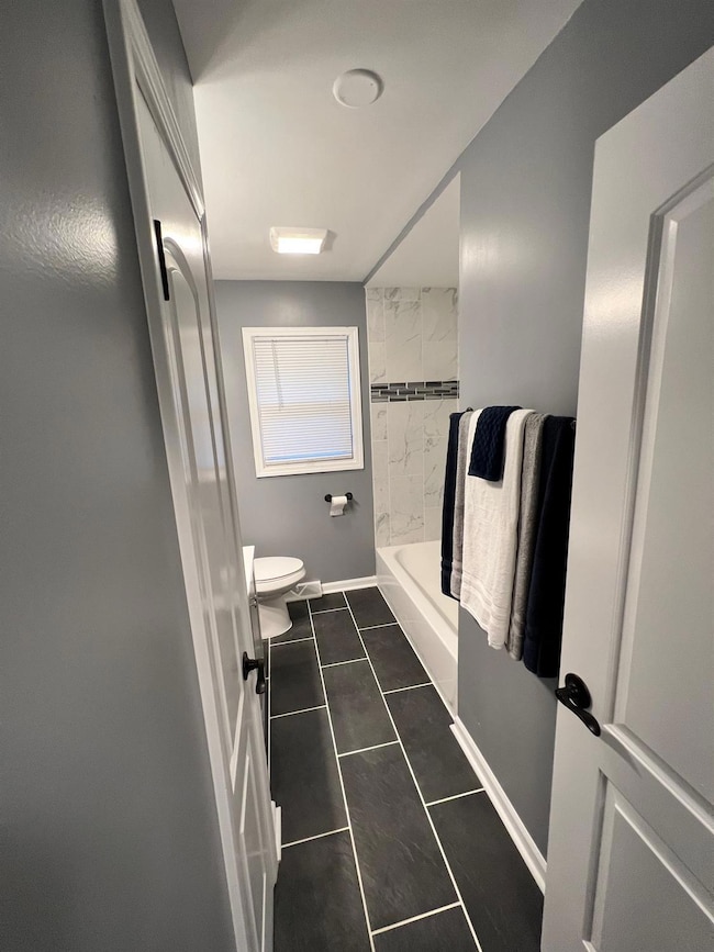 421 W 43rd Ave, Gary, IN 46408 - photo 4