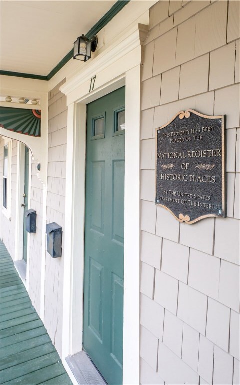 17 Cross St unit 19, Newport, RI 02840 - photo 3