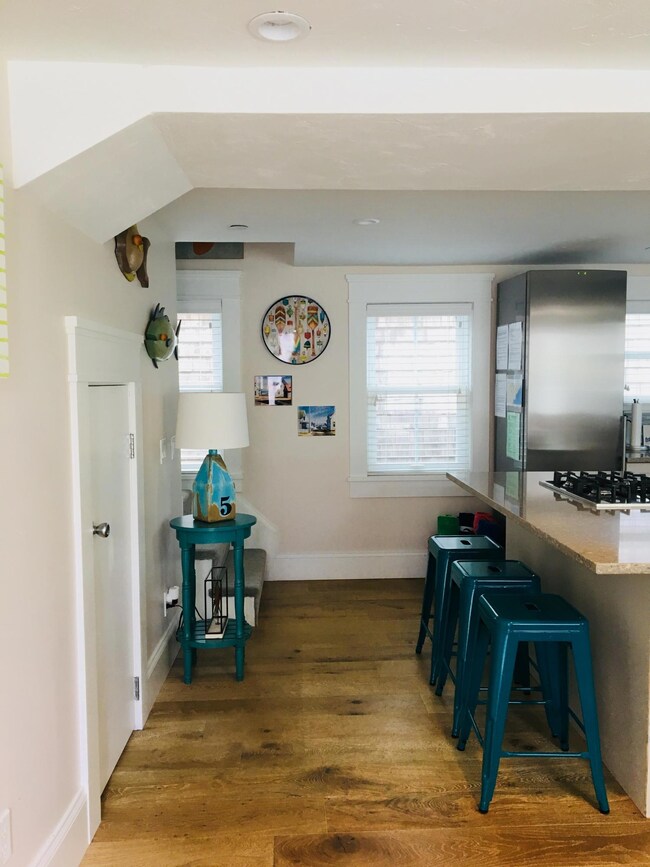 9A Conwell St unit 5, Provincetown, MA 02657 - photo 5