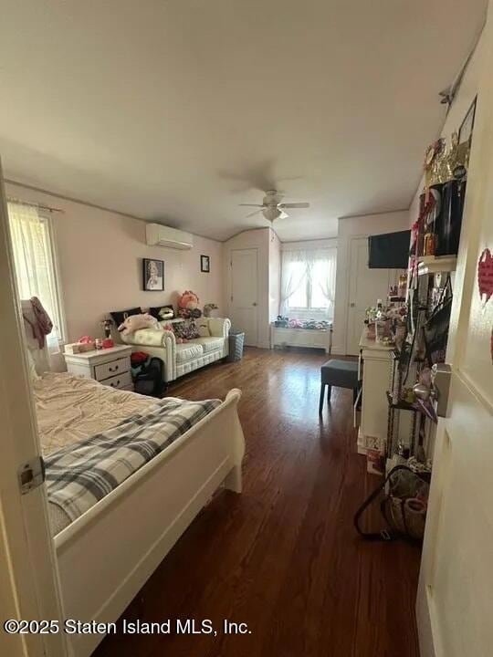 211 Milton Ave unit 1, Staten Island, NY 10306 - photo 6