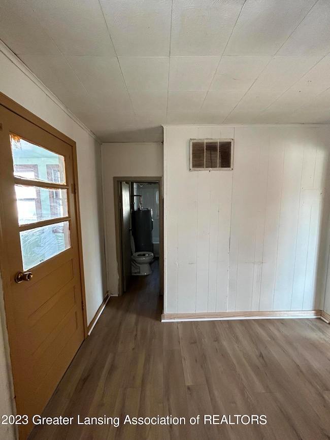 2500 Newark Ave, Lansing, MI 48911 - photo 4