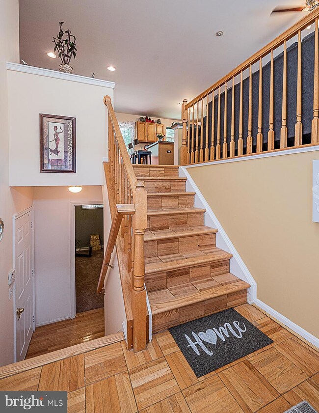 2002 Chita Ct, Temple Hills, MD 20748 - photo 5