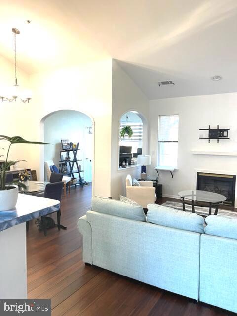 9691 Devedente Dr unit 304, Owings Mills, MD 21117 - photo 5