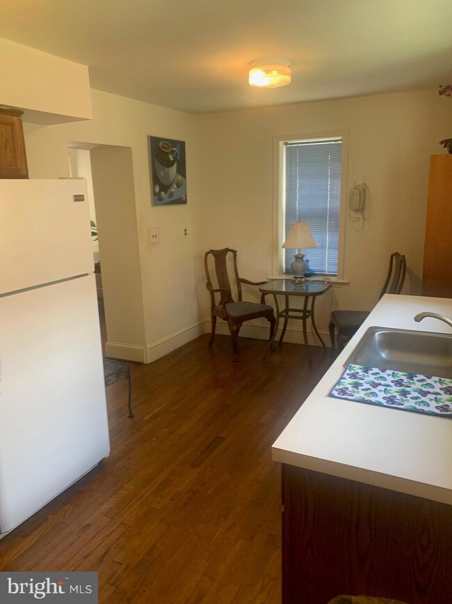 817 N Jackson St unit 2, Wilmington, DE 19806 - photo 6