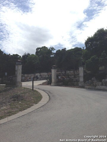 25038 Miranda Ridge, Fair Oaks, TX 78006 - photo 3